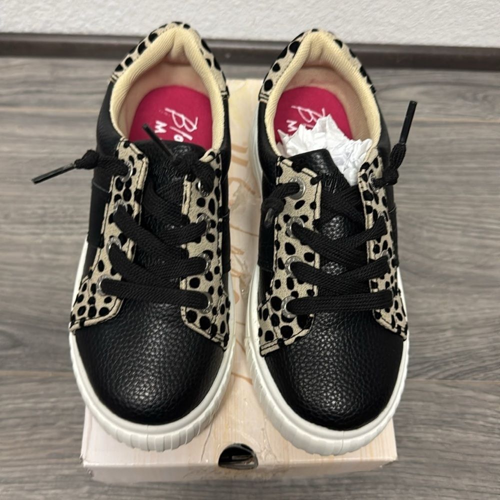 Blowfish Malibu Sneaker - Picture 3 of 6